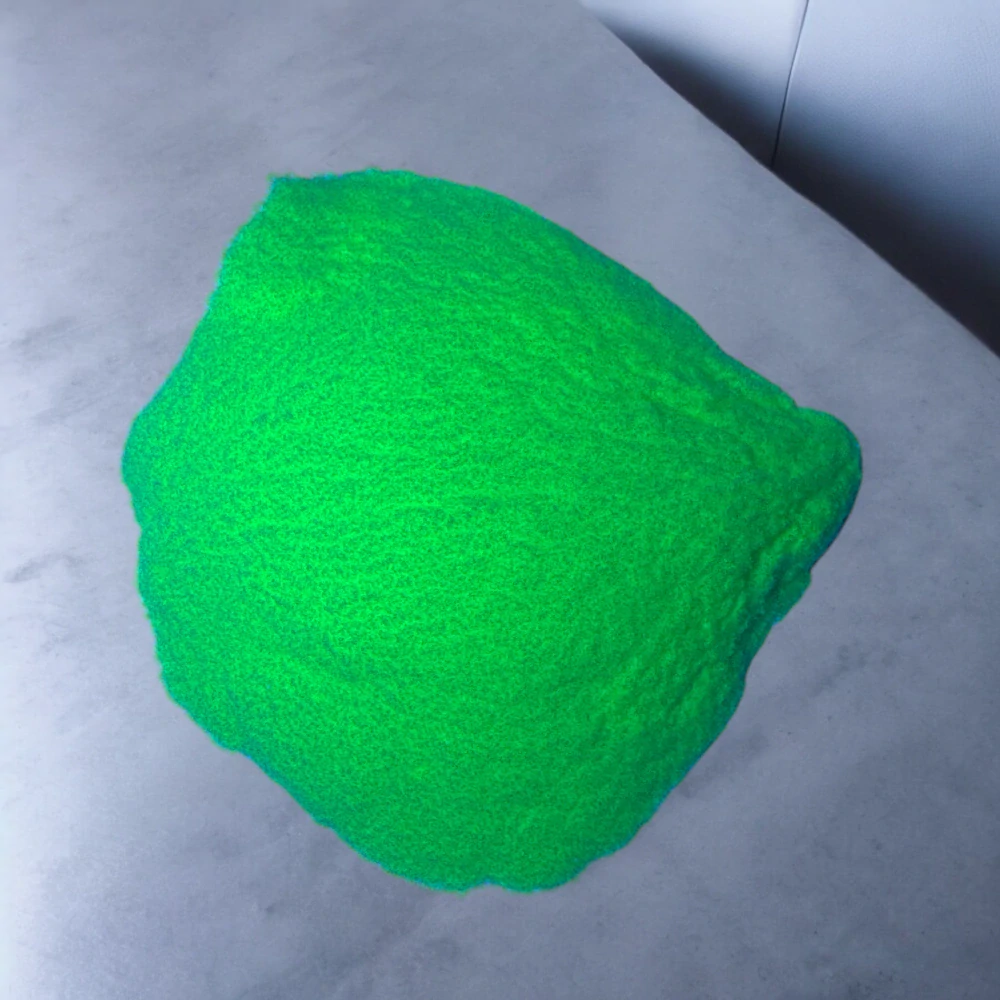 RYVALURES-GUMOVÁ BARVA NA JIGOVÉ HLAVY SUPER UV GREEN GLITER 80G