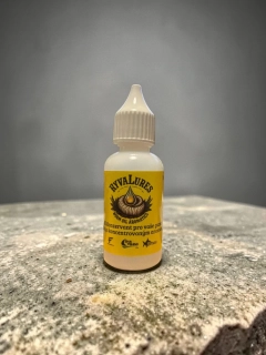 RYVALURES WORM OIL AROMATICS OCTOPUS - KONZERVANT GUMOVÝCH NÁSTRAH 